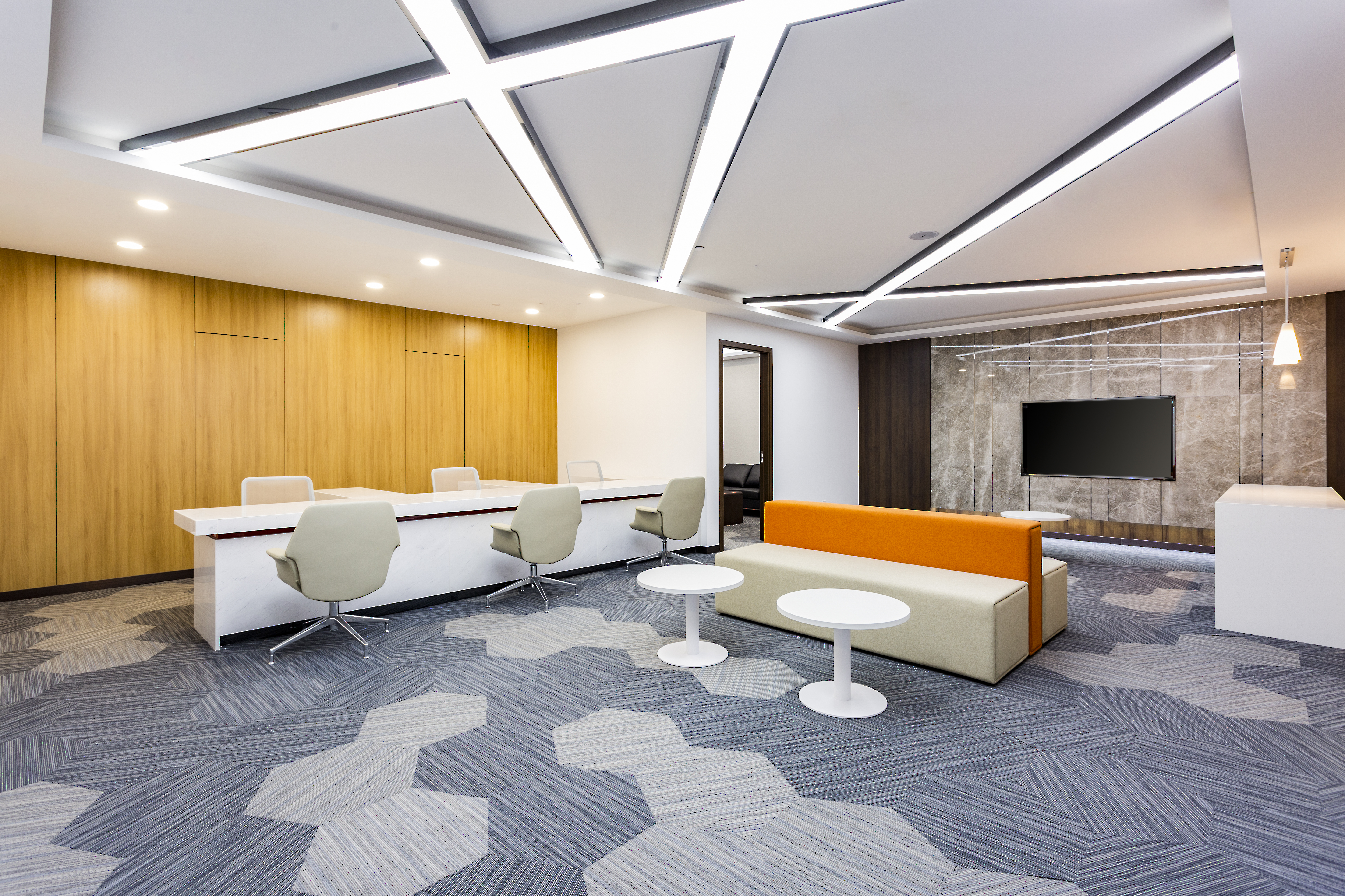 ICBC-AXA Hong Kong Office Fit-Out — 4