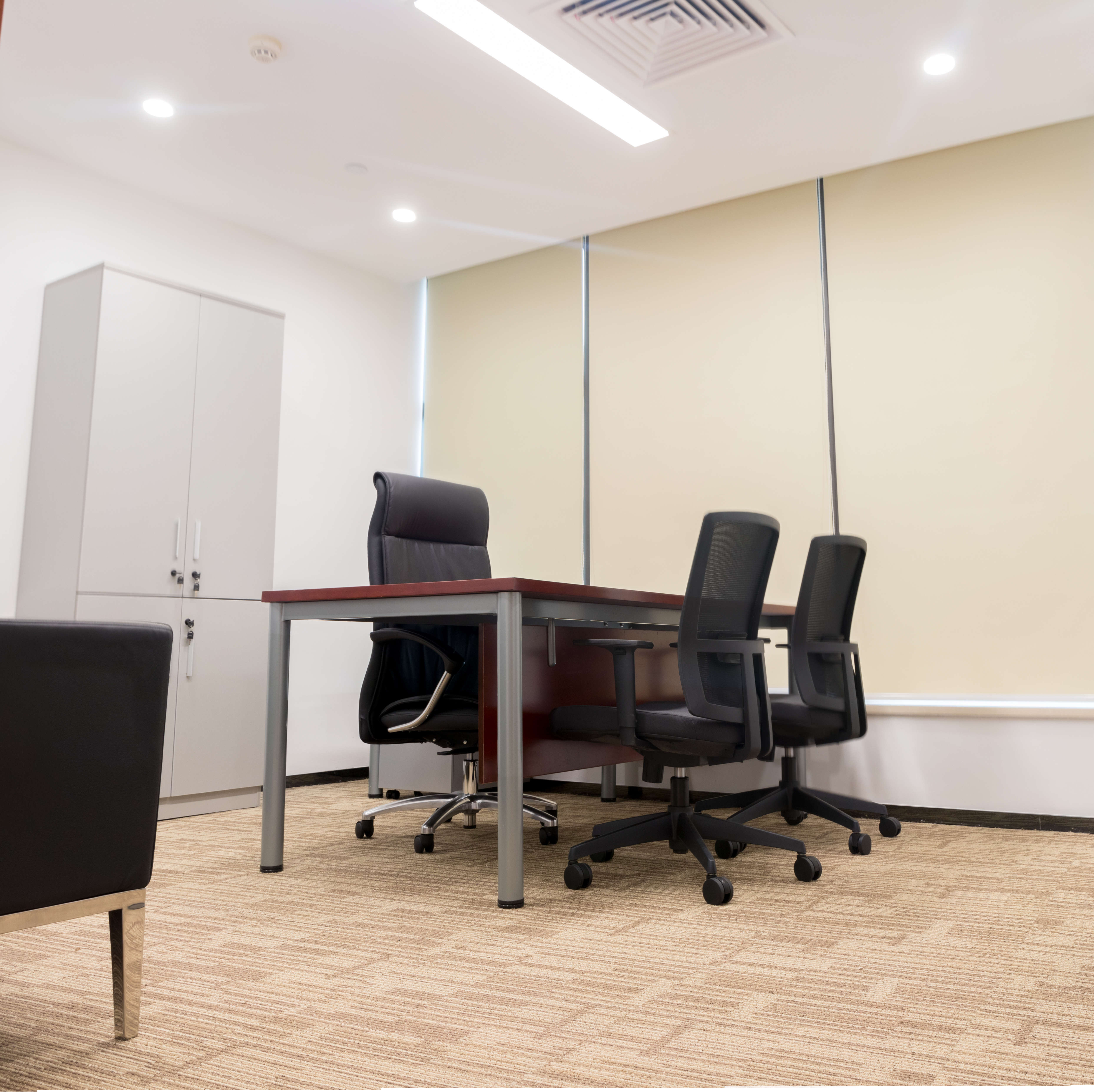 Modernizing Workspace Efficiency for China Construction Bank Zhongshan Branch — 1