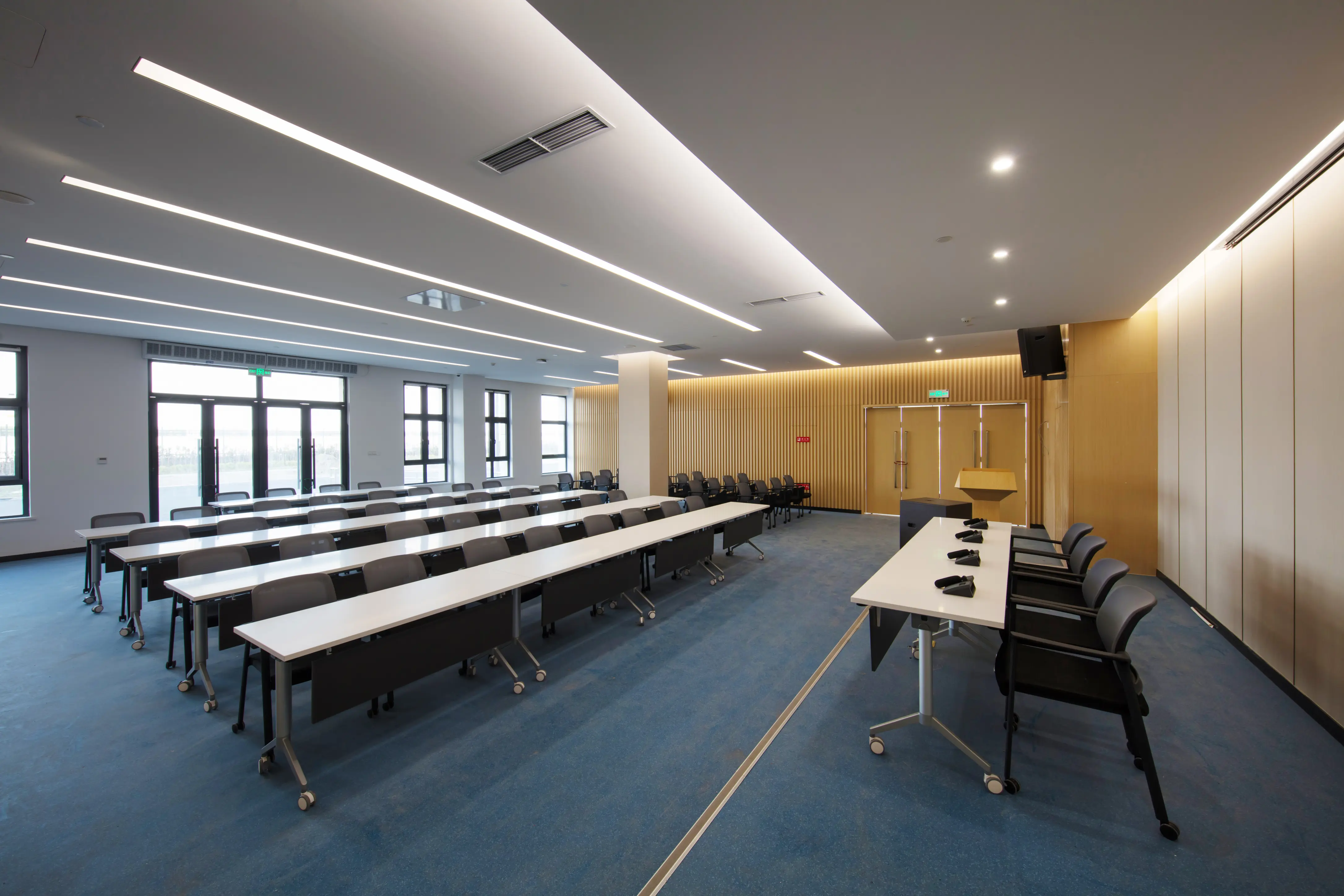 Project Case: Large-Scale Training & Conference Room Solution for Zhengda Taida — 2